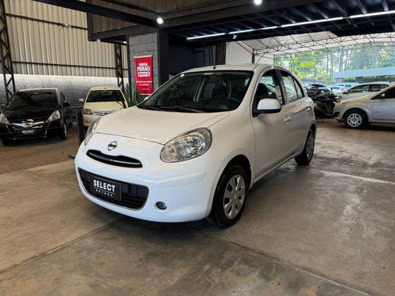 NISSAN MARCH 1.6 S 16V FLEX 4P MANUAL NISSAN MARCH 1.6 S 16V FLEX 4P MANUAL